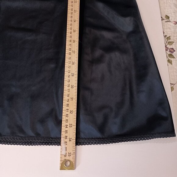 Barbizon Vintage Slip Dress/Lingerie Whimsy Goth Lace Trim Satin Adj Strap sz 32 - Picture 6 of 6